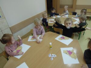 Kubuś Puchatek w grupie II