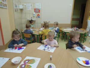 Maska karnawałowa grupa II praca plastyczna