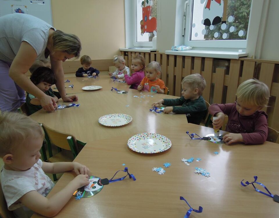 Praca plastyczna - Bałwanek grupa II