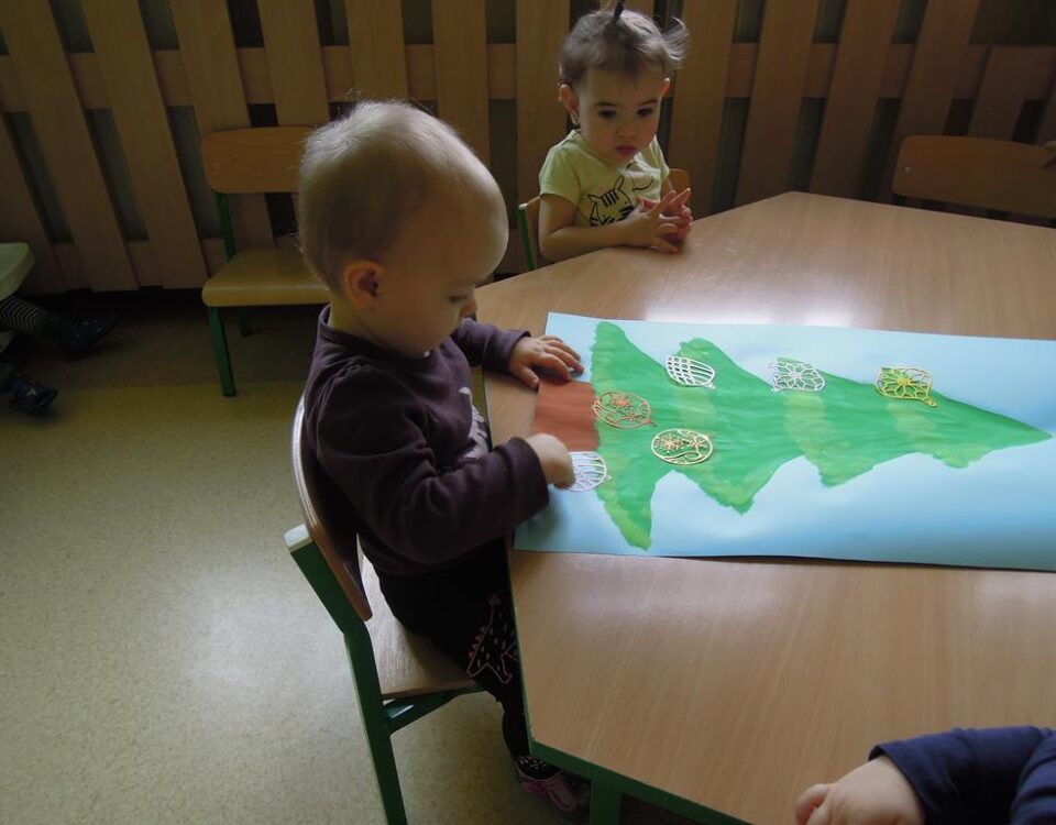 Praca plastyczna - Choinka grupa I