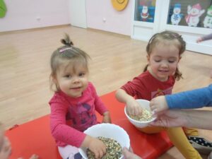 Dokarmiamy ptaszki – grupa III