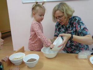 Dokarmiamy ptaszki – grupa III